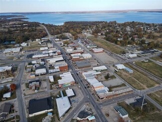 Plus de détails pour 111-117 S Main St, Eufaula, OK - Bureau à vendre