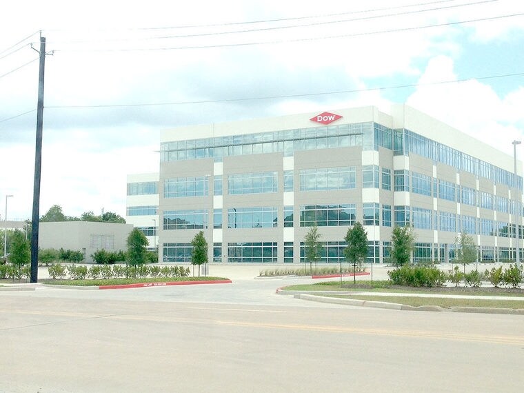 332 State Highway 332, Lake Jackson, TX à louer - Photo du bâtiment - Image 2 de 3