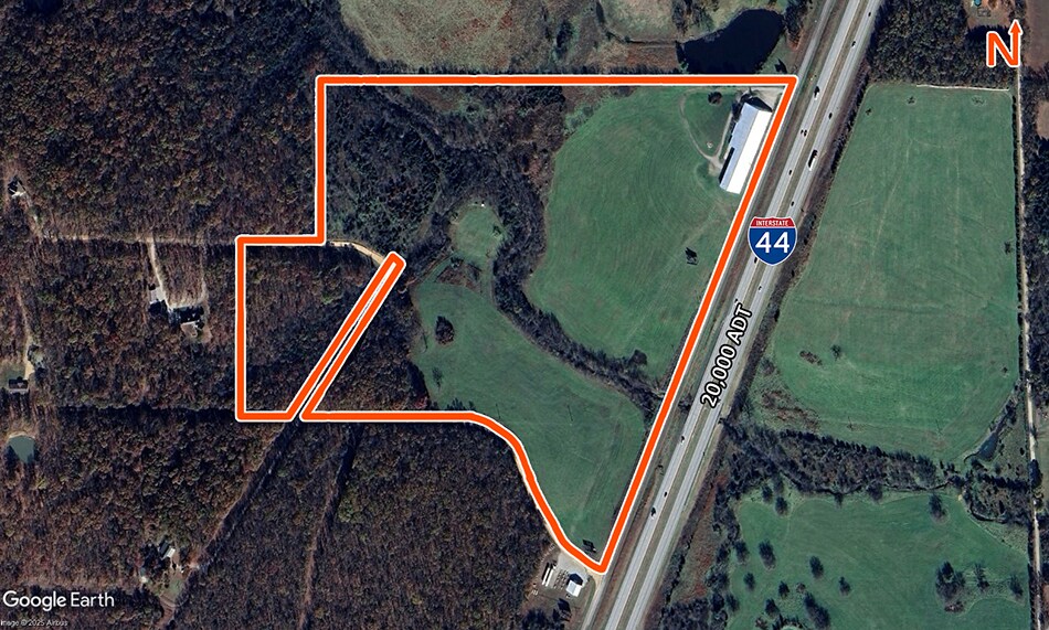 211 Martingale Dr, Conway, MO à louer - Photo du bâtiment - Image 2 de 9