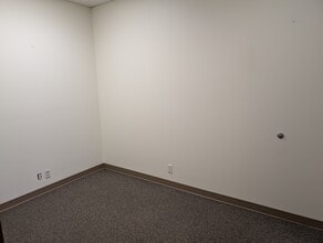 2025 S Broadway St, New Ulm, MN à louer Photo du bâtiment- Image 2 de 9