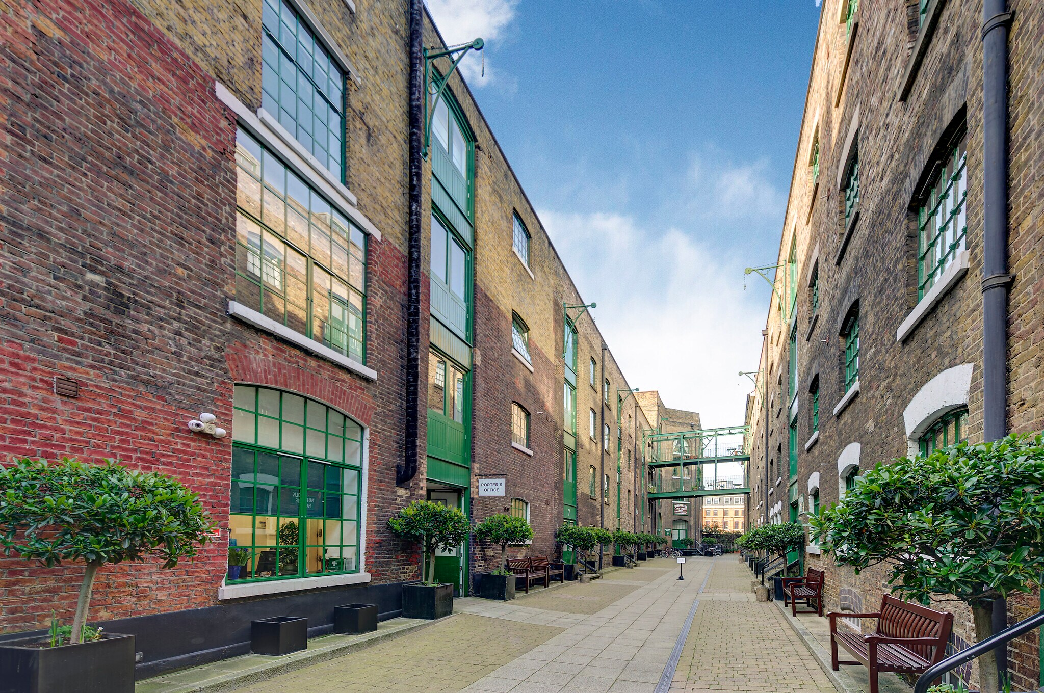Maidstone Building Mews, Londres à louer Photo principale- Image 1 de 6