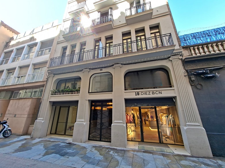Carrer de Sèneca, 8, Barcelone, Barcelona à louer - Photo du bâtiment - Image 3 de 4