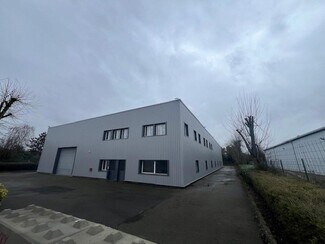 Plus de détails pour 20 Rue Augustin Fresnel, Coignières - Bureau, Industriel à louer
