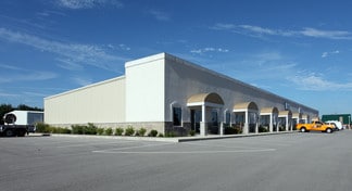 Plus de détails pour 14285-14301 Commerce Rd, Daleville, IN - Local d'activités à louer