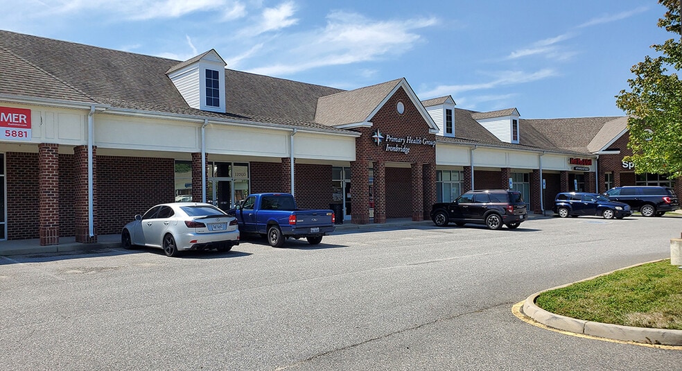 12200-12260 Branders Creek Rd, Chester, VA for lease - Building Photo - Image 1 of 6