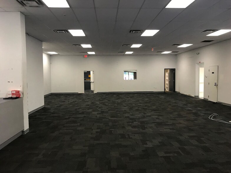 7200 Gardner St, Winter Park, FL à vendre - Photo intérieure - Image 3 de 9