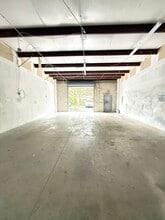 1447 Rail Head Blvd, Naples, FL for lease Interior Photo- Image 2 of 3
