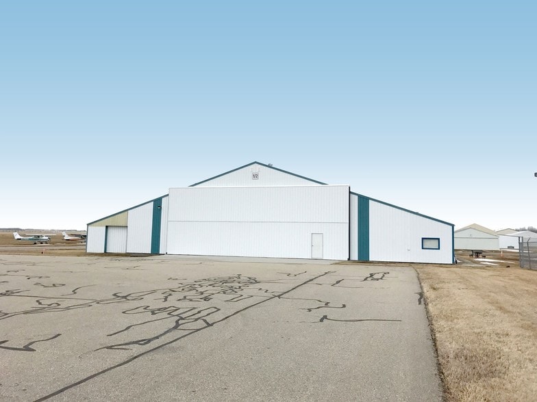 4000 Range Road 214, Fort Saskatchewan, AB for sale - Primary Photo - Image 1 of 18