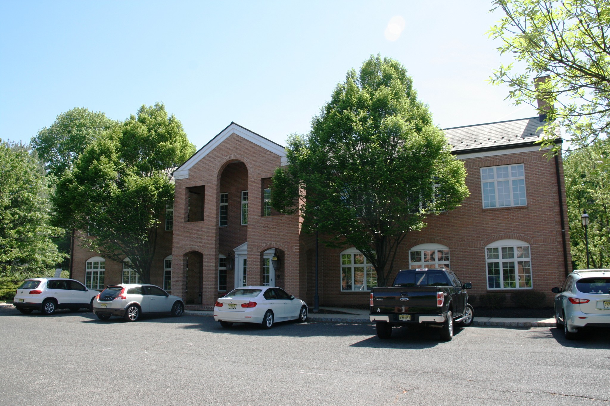 372 Route 22 West, Whitehouse Station, NJ for lease Building Photo- Image 1 of 23