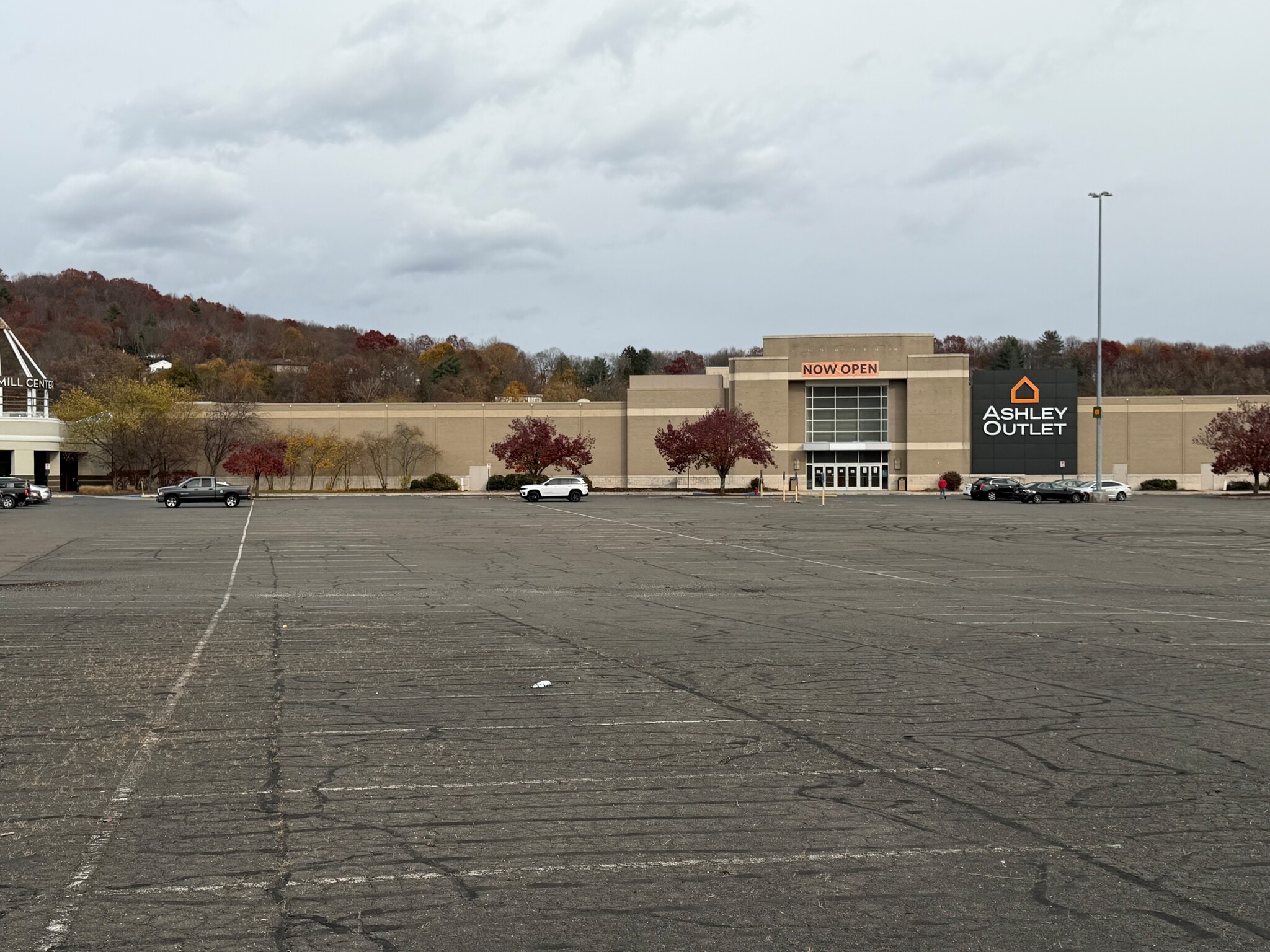 575 Union St, Waterbury, CT à louer Photo intérieure- Image 1 de 1