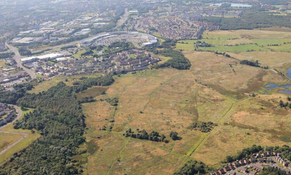 Gartloch Rd, Glasgow à vendre - Photo du bâtiment - Image 2 de 2