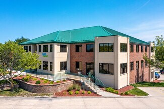 Plus de détails pour 4150 Westown Pky, West Des Moines, IA - Bureau à louer