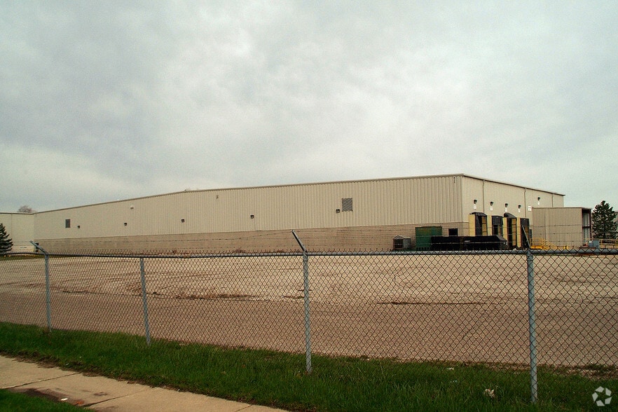 1112 Rosedale Ct, Detroit, MI à vendre - Photo du bâtiment - Image 2 de 3