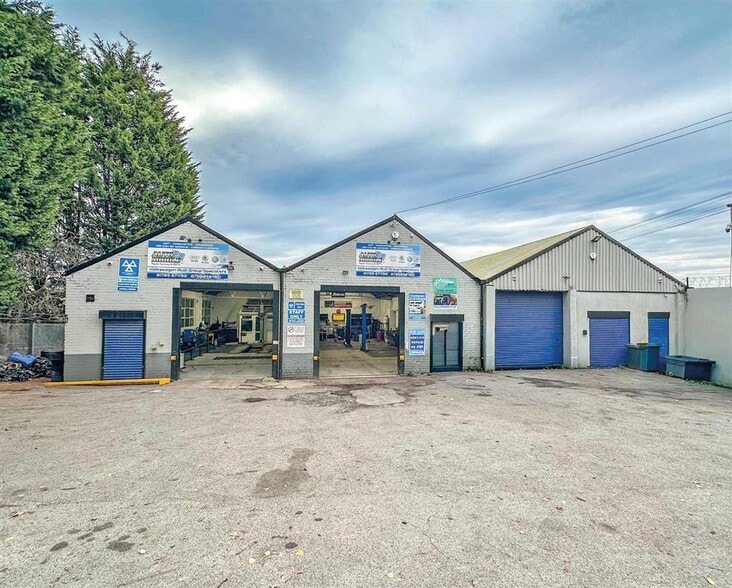 2 Common Ln, Rotherham for sale - Primary Photo - Image 1 of 4