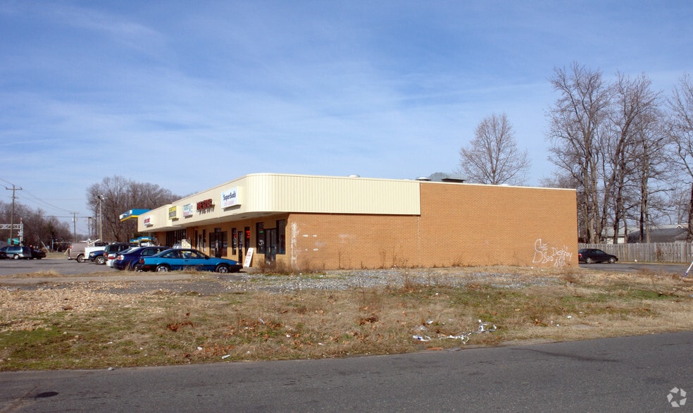 11513-11515 Tidewater Trl, Fredericksburg, VA for lease - Building Photo - Image 2 of 11