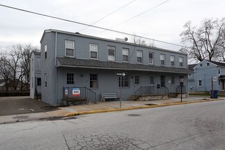 Plus de détails pour 136-146 E Locust St, Oxford, PA - Bureau à louer