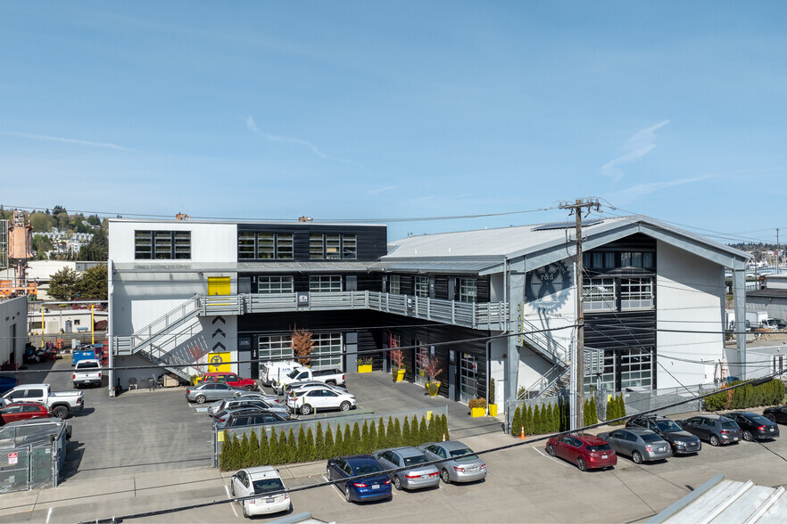 3455 Thorndyke Ave W, Seattle, WA for lease - Primary Photo - Image 1 of 5