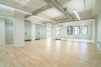 928 Broadway, New York, NY for lease Interior Photo- Image 2 of 7
