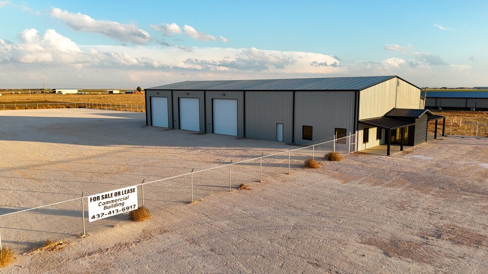 518 US Highway 385 N, Seminole, TX à vendre - Photo du bâtiment - Image 2 de 9