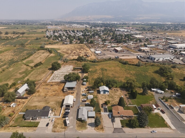 2274 W Pioneer Rd, Ogden, UT for sale - Building Photo - Image 2 of 21