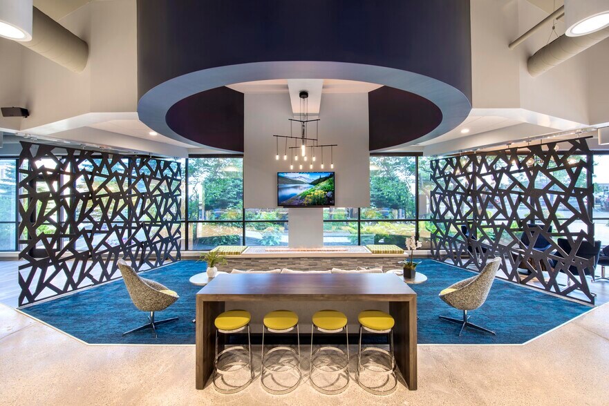 11611 N Meridian St, Carmel, IN à louer - Photo intérieure - Image 3 de 8