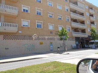 Plus de détails pour Commerce de détail à vendre