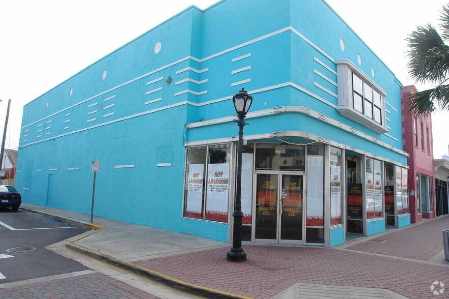820 Main St, Daytona Beach, FL à vendre - Photo du bâtiment - Image 3 de 4