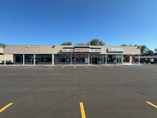 4280-4284 Plainfield Ave NE, Grand Rapids, MI for lease - Building Photo - Image 1 of 1