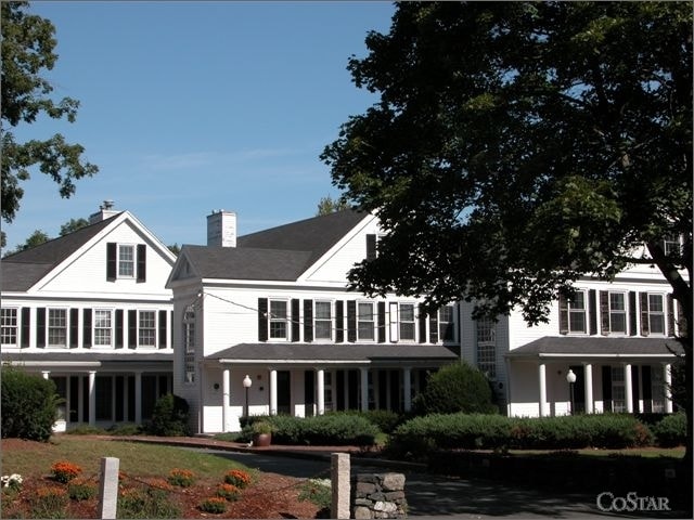 6 Pleasant St, Natick, MA à louer - Photo du bâtiment - Image 2 de 6