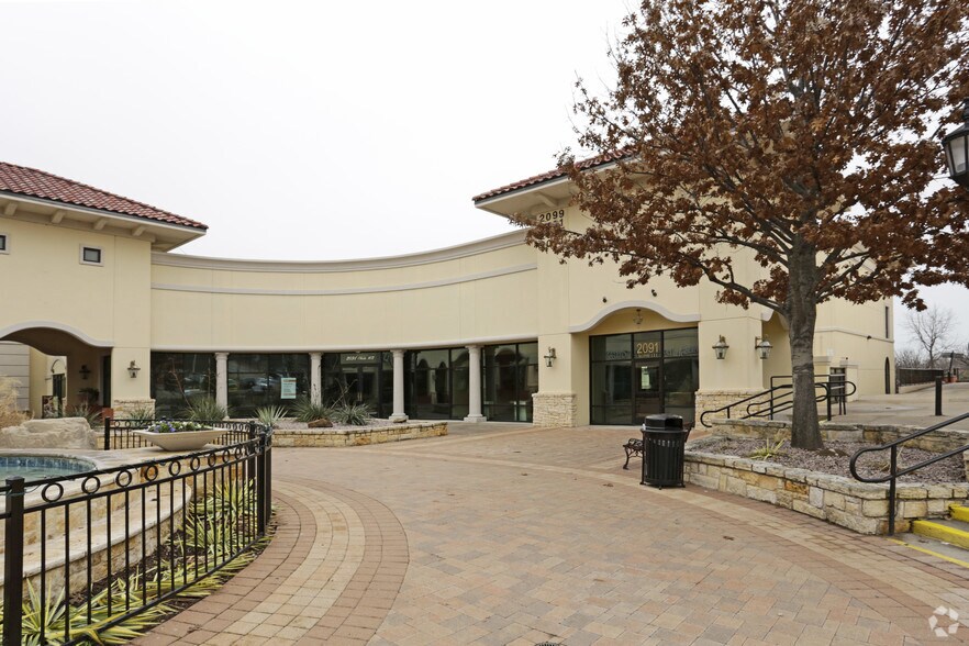 2091-2101 Summer Lee Dr, Rockwall, TX à louer - Photo du bâtiment - Image 3 de 27