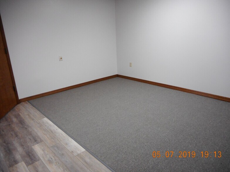 3143 SW 32nd Ave, Ocala, FL à louer - Photo du bâtiment - Image 2 de 8