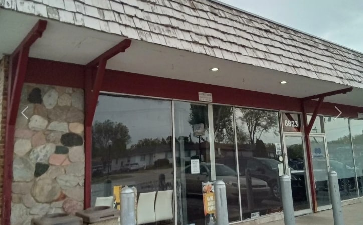6823-6837 Grand Ave, Hammond, IN for lease - Building Photo - Image 2 of 5