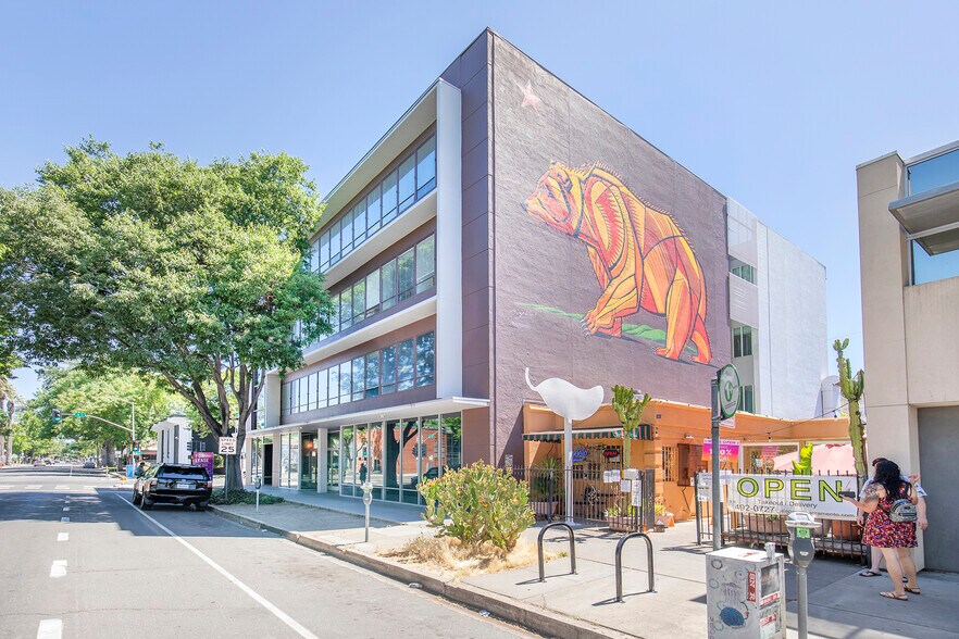 1401 21st St, Sacramento, CA à louer - Photo du bâtiment - Image 3 de 9