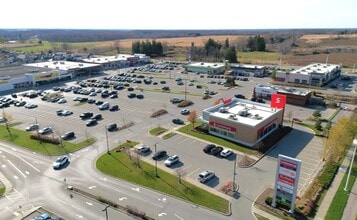 927 Southdale W rd, London, ON - Aérien  Vue de la carte