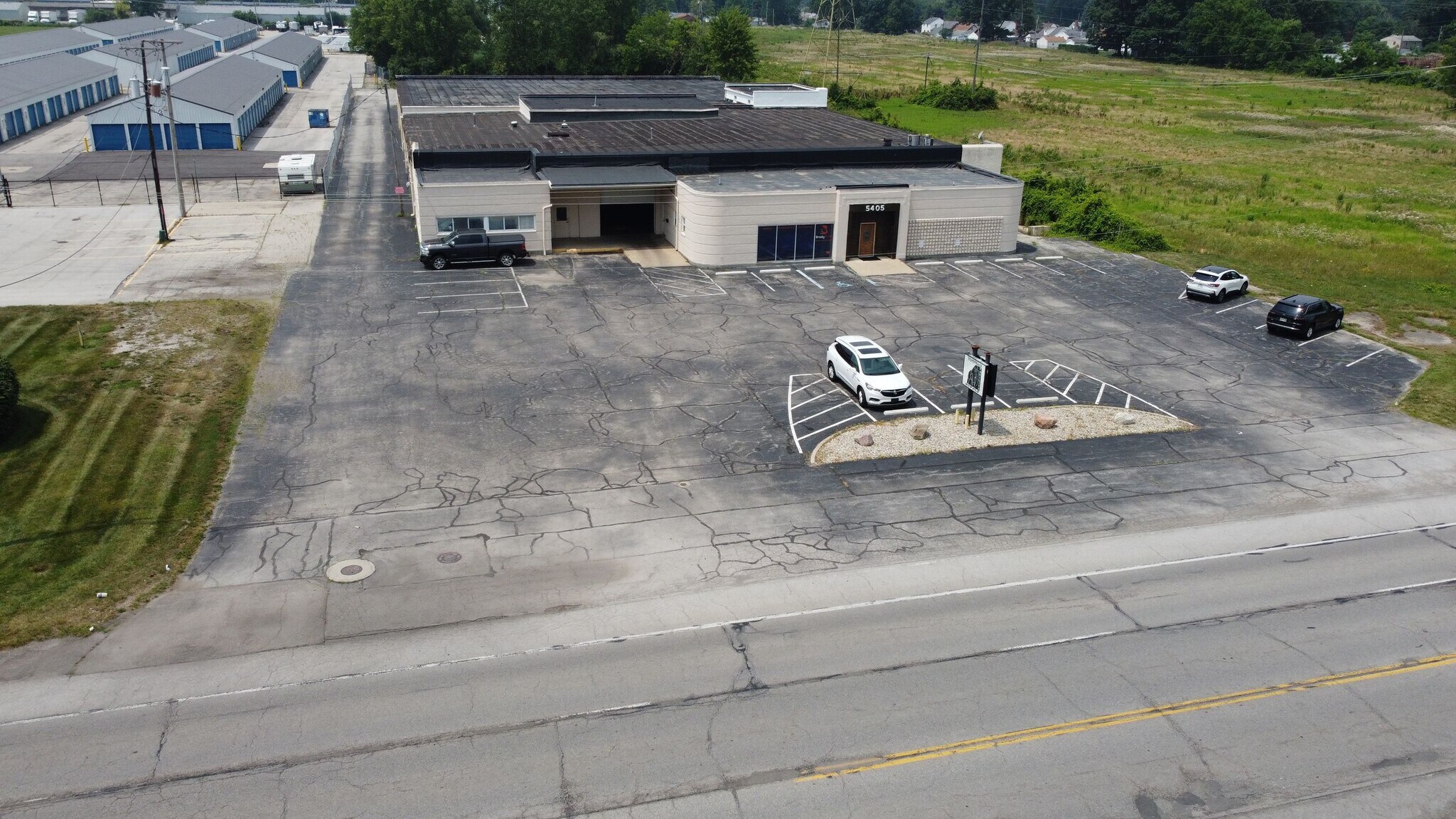 5405 Telegraph Rd, Toledo, OH à vendre Photo du bâtiment- Image 1 de 12