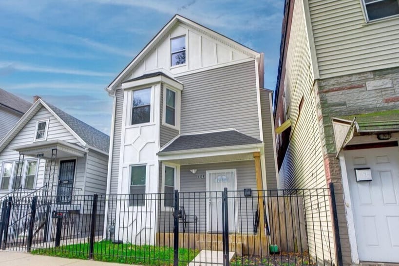 8404 S Exchange Ave, Chicago, IL for sale Primary Photo- Image 1 of 19