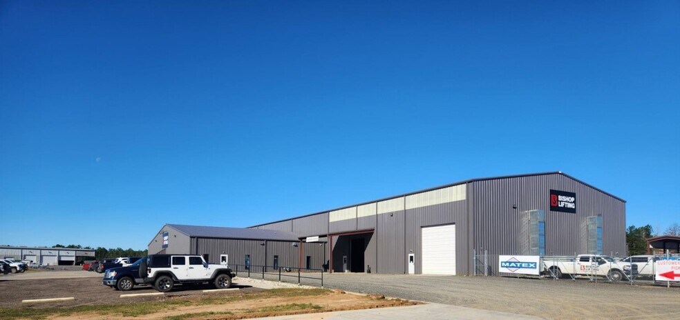 853 Marvin A Smith Rd, Kilgore, TX à louer - Photo du bâtiment - Image 1 de 1