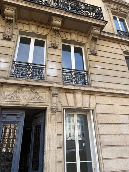 263 Boulevard Pereire, Paris for sale - Building Photo - Image 2 of 4