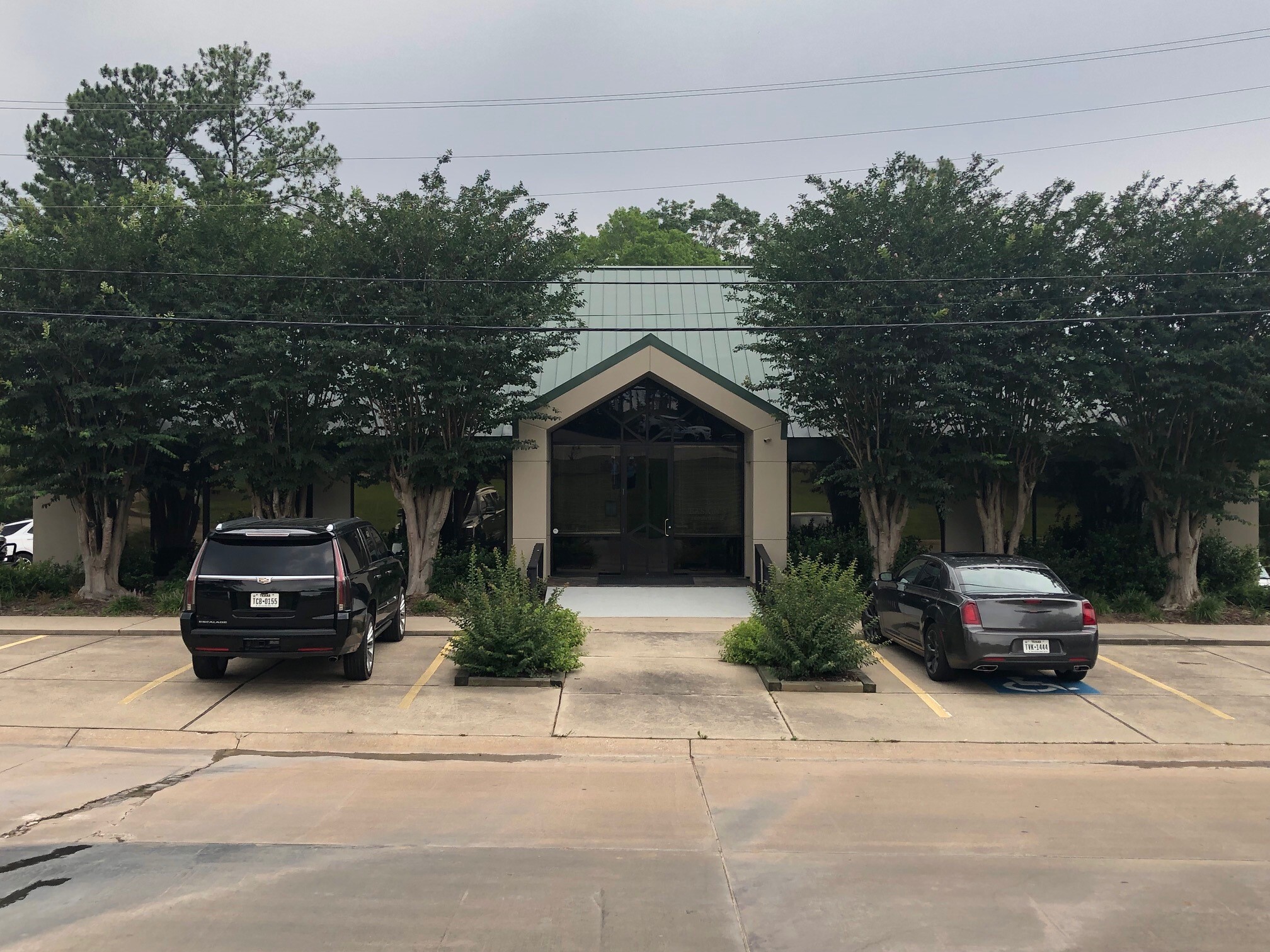 205 Commerce Ln, Livingston, TX for sale Primary Photo- Image 1 of 28