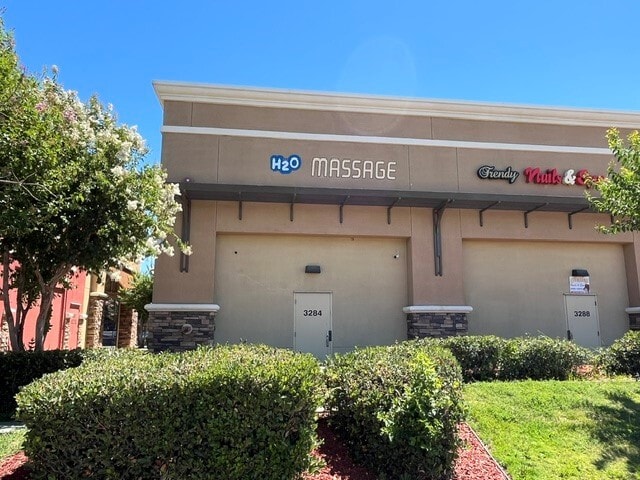 3284-3296 W Grant Line Rd, Tracy, CA for lease - Building Photo - Image 3 of 4