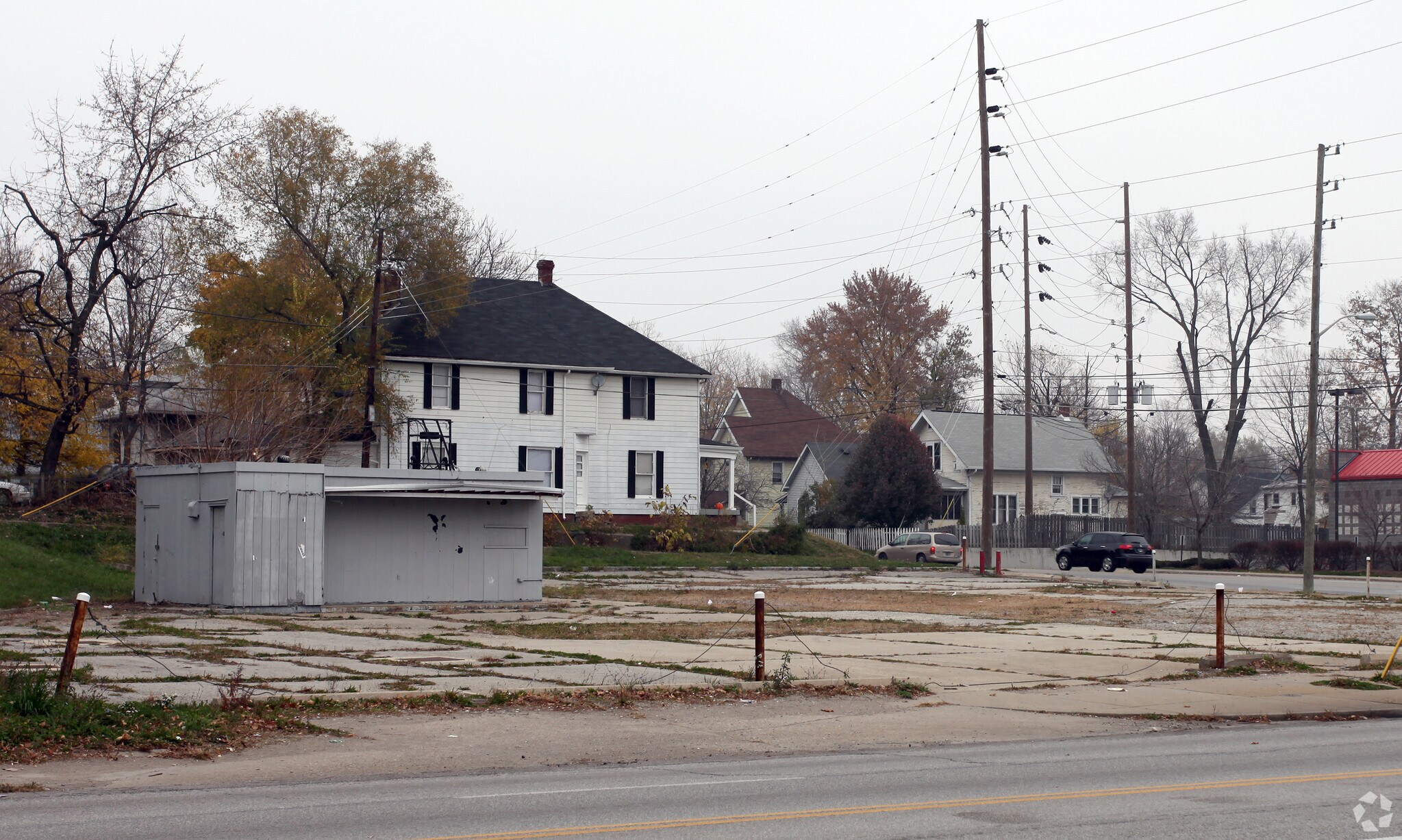 3732 E Washington St, Indianapolis, IN à vendre Photo principale- Image 1 de 3