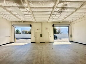 1523 W Struck Ave, Orange, CA for lease Interior Photo- Image 2 of 9