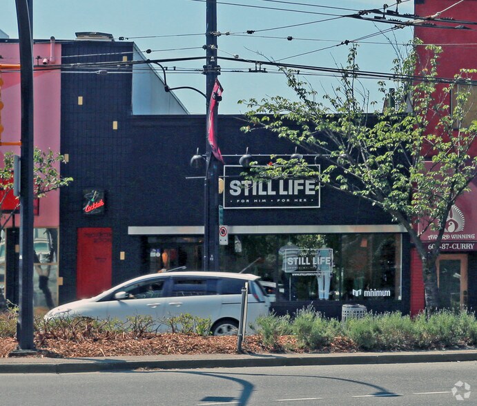 2315 Main St, Vancouver, BC à louer - Photo du bâtiment - Image 2 de 2