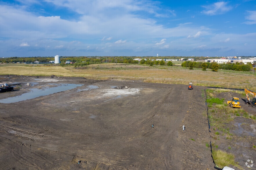 219 S Farm to Market 548, Forney, TX for lease - Building Photo - Image 1 of 2