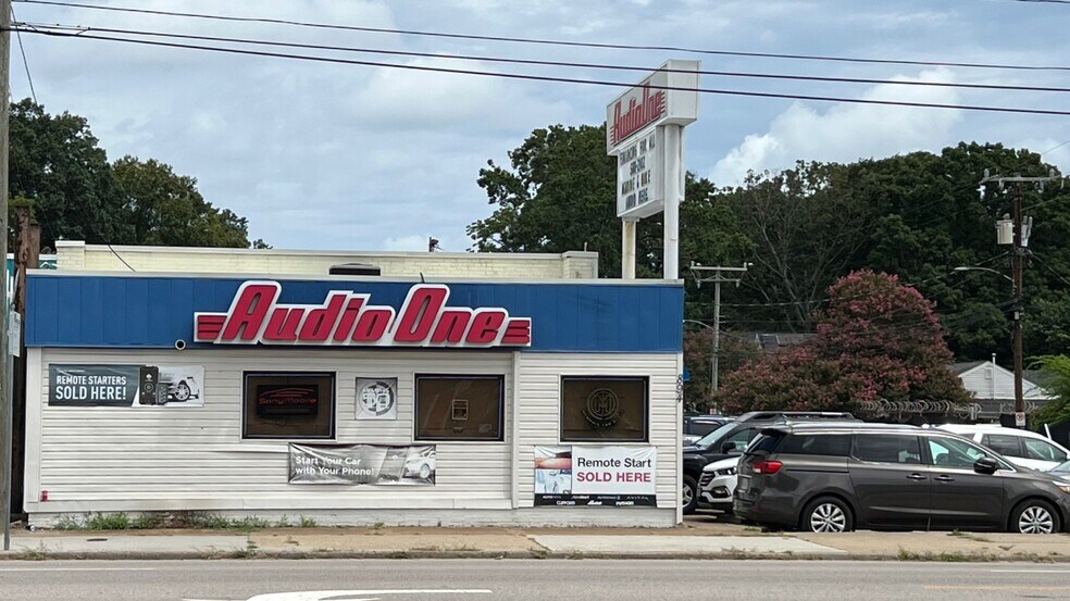 894 E Little Creek Rd, Norfolk, VA à vendre - Photo du bâtiment - Image 2 de 35