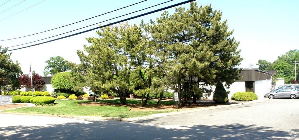 30 Jefferson Park Rd, Warwick, RI for sale - Building Photo - Image 3 of 5