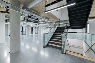 Plus de détails pour 18-20 Crimscott St, Londres - Bureau à louer