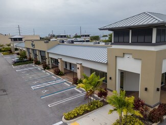 Plus de détails pour 2100 NW 107th Ave, Sweetwater, FL - Commerce de détail à louer