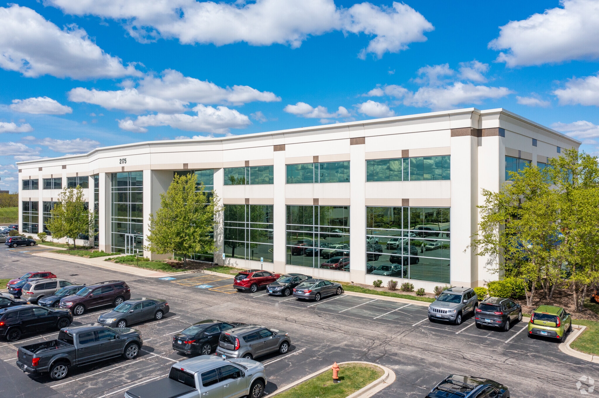 2175 Point Blvd, Elgin, IL for lease Building Photo- Image 1 of 12