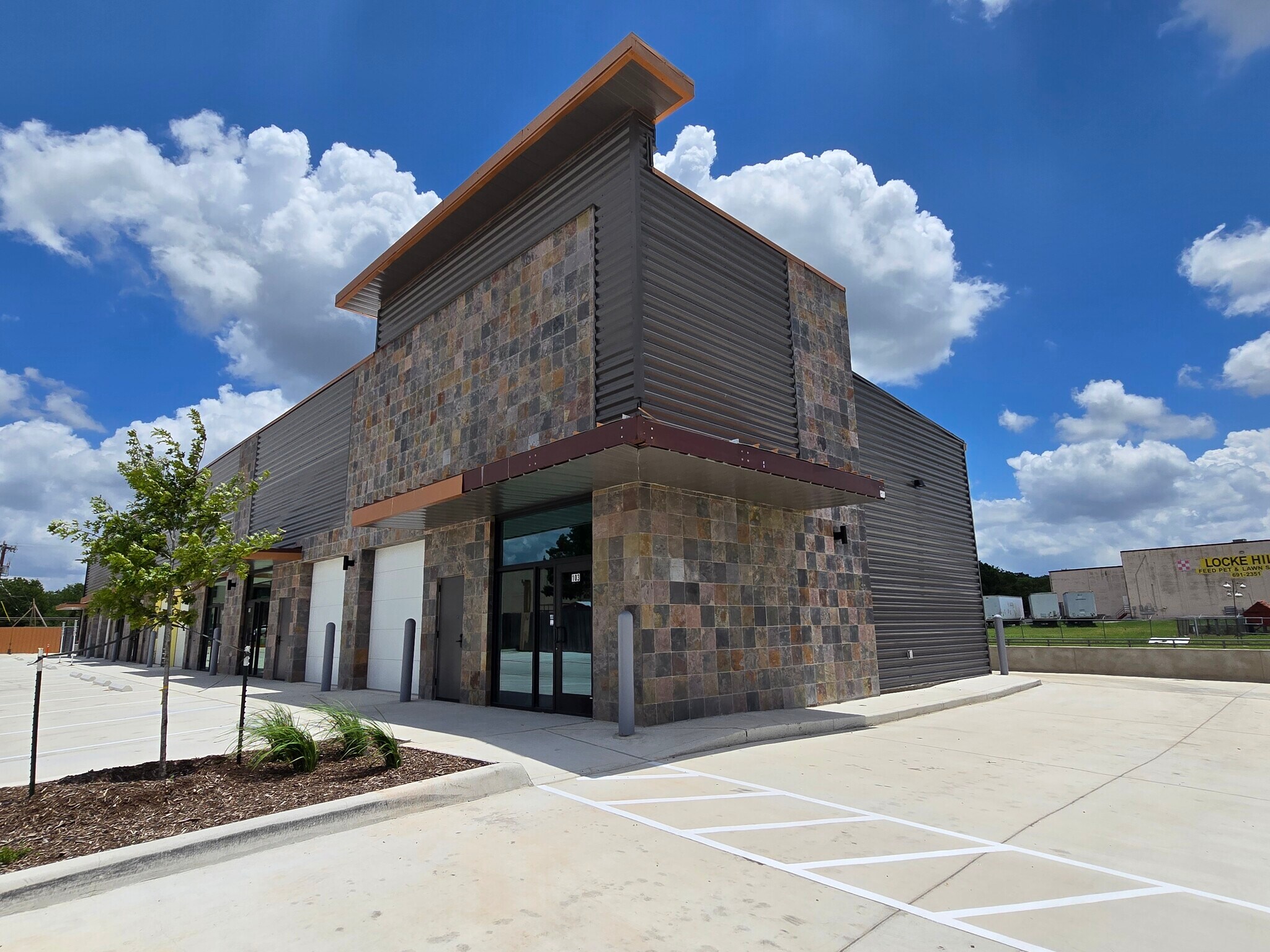 9850 Huebner Rd, San Antonio, TX à louer Photo du bâtiment- Image 1 de 22